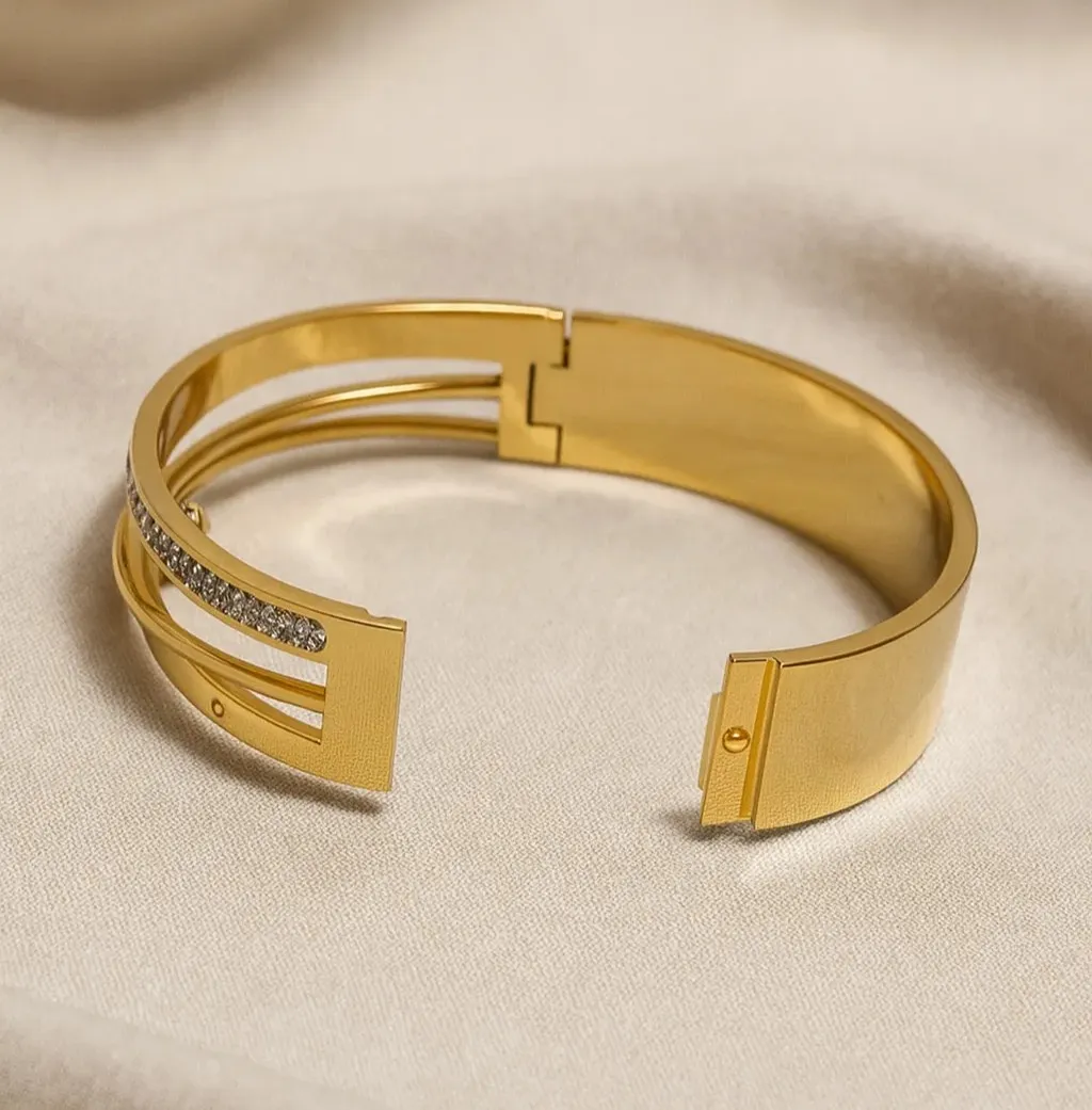 cartier bracelet 